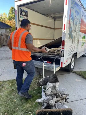 Dakota Moving And Junk Removal LLC