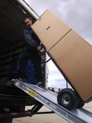 Nick Knack Movers LLC